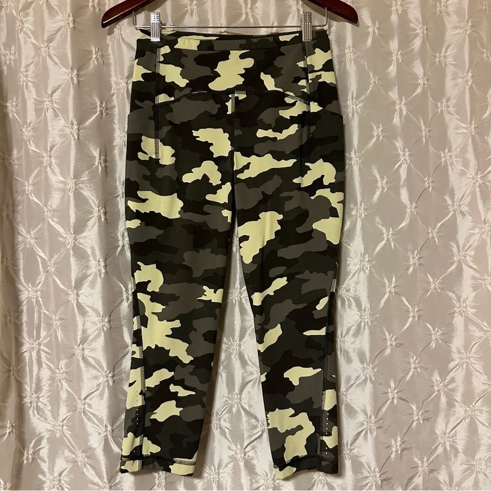 Lululemon Swift Speed High-Rise Crop Leggings Heritage 365 Camo Crispin Green